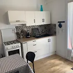 La Jonquiere Apartment